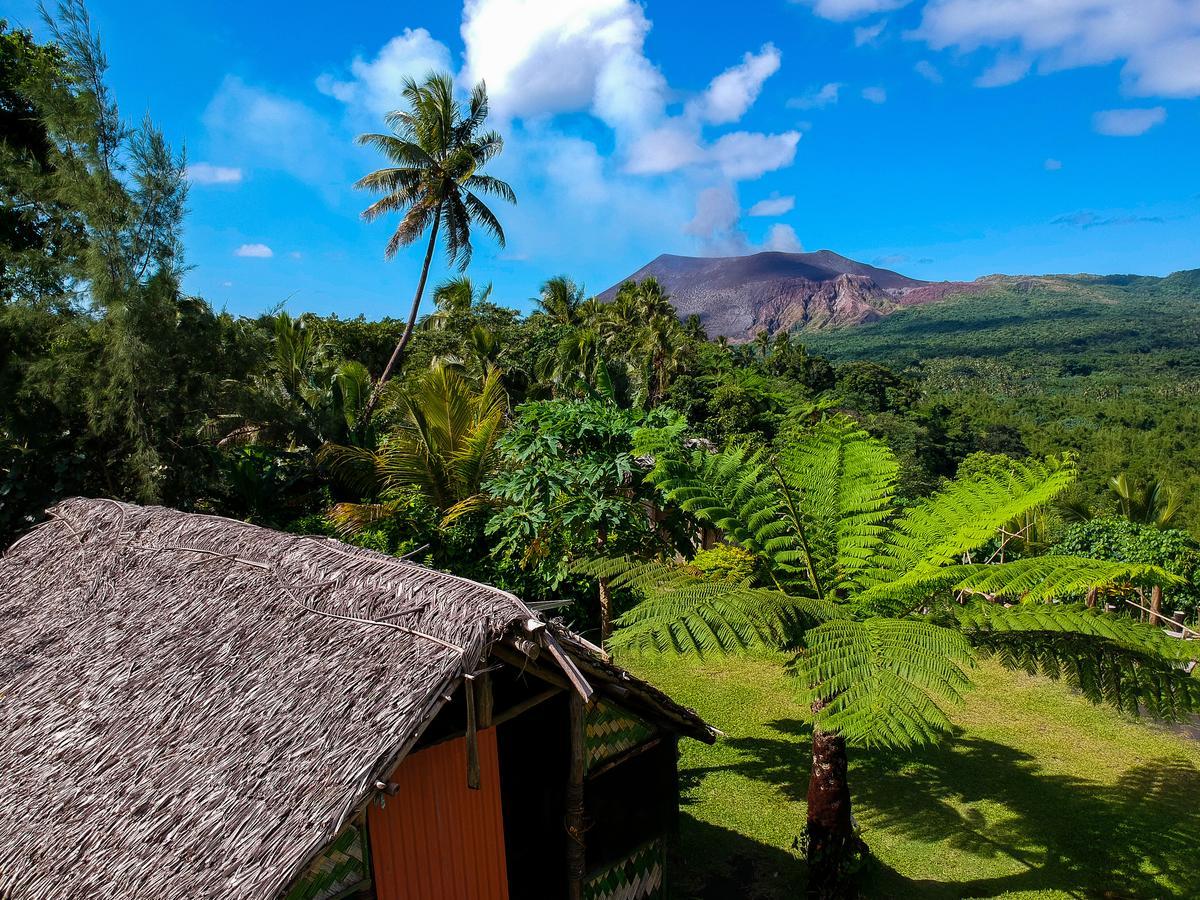 Castle Tree House And Bungalow White Sands Exterior foto